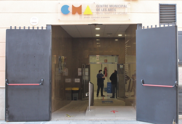 Finalizan las obras de accesibilidad del CMA Martí de Viciana