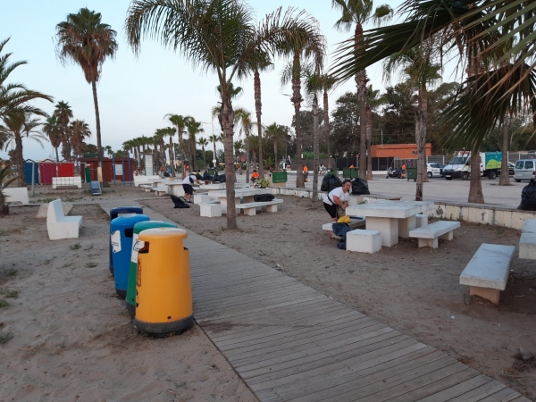 Burriana intensifica la limpieza de calles en el Arenal Sound