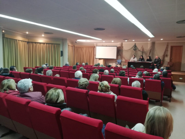 El Ayuntamiento de Burriana presenta el proyecto básico del nuevo consultorio médico del Port